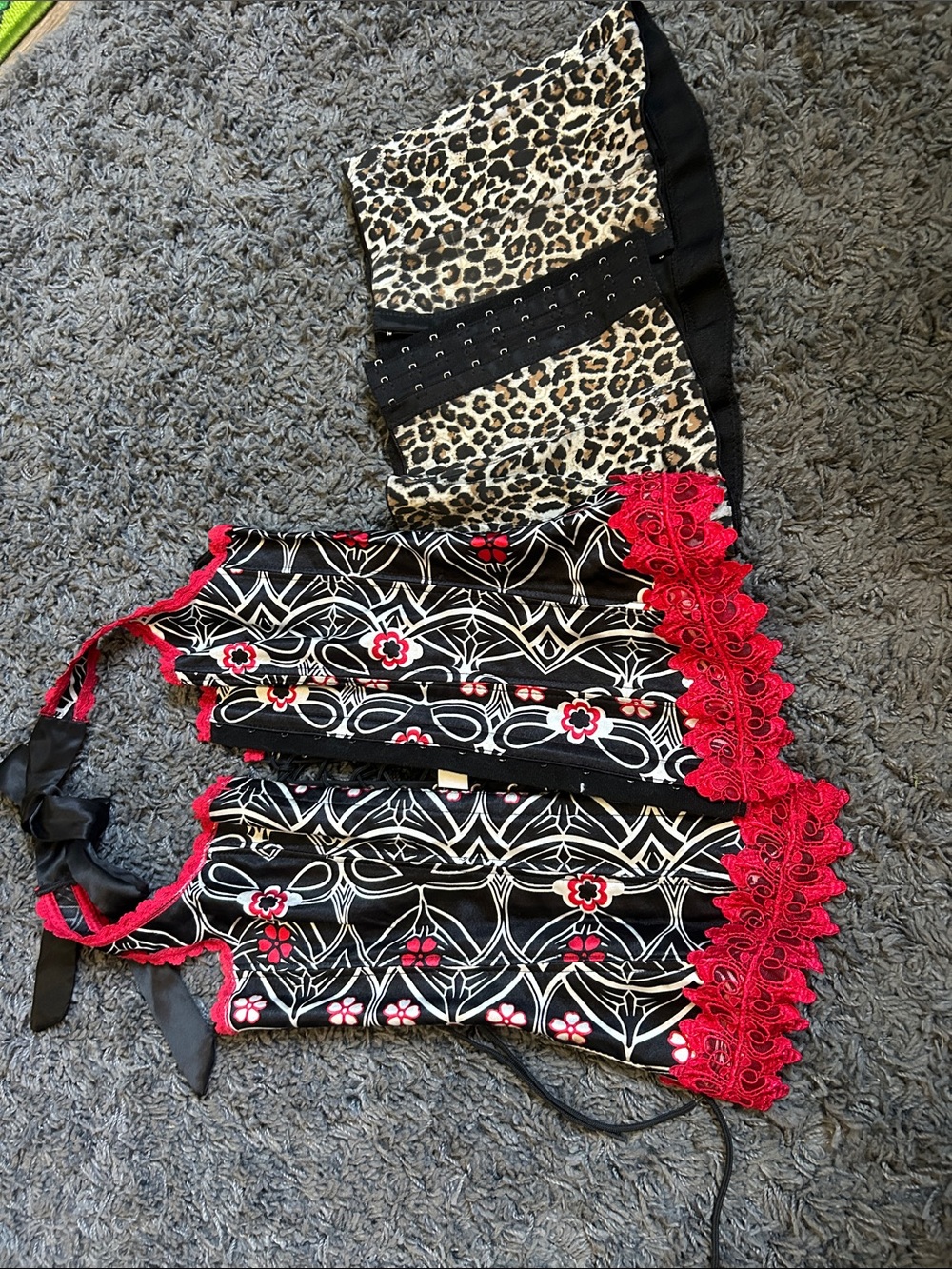 Black Floral Lace-Up Corset with Red Trim